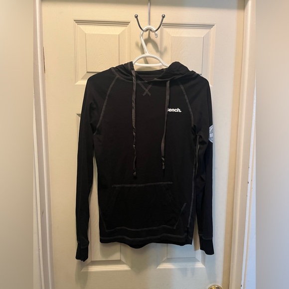 Bench Womens XS Black Long Sleeve Hooded Thin Shirt - Picture 1 of 4
